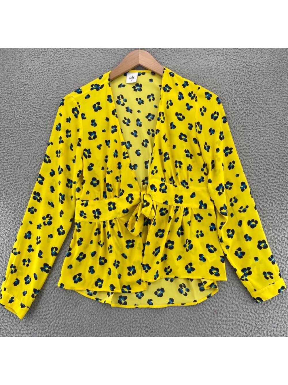 CAbi Top Womens Medium Sunny Yellow Leopard Front Tie Long Sleeve Cropped Blouse